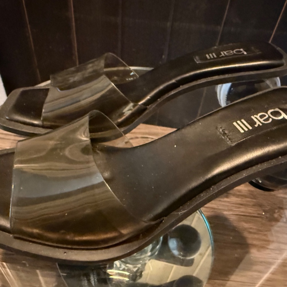 Slip Ons - Picture 3 of 3